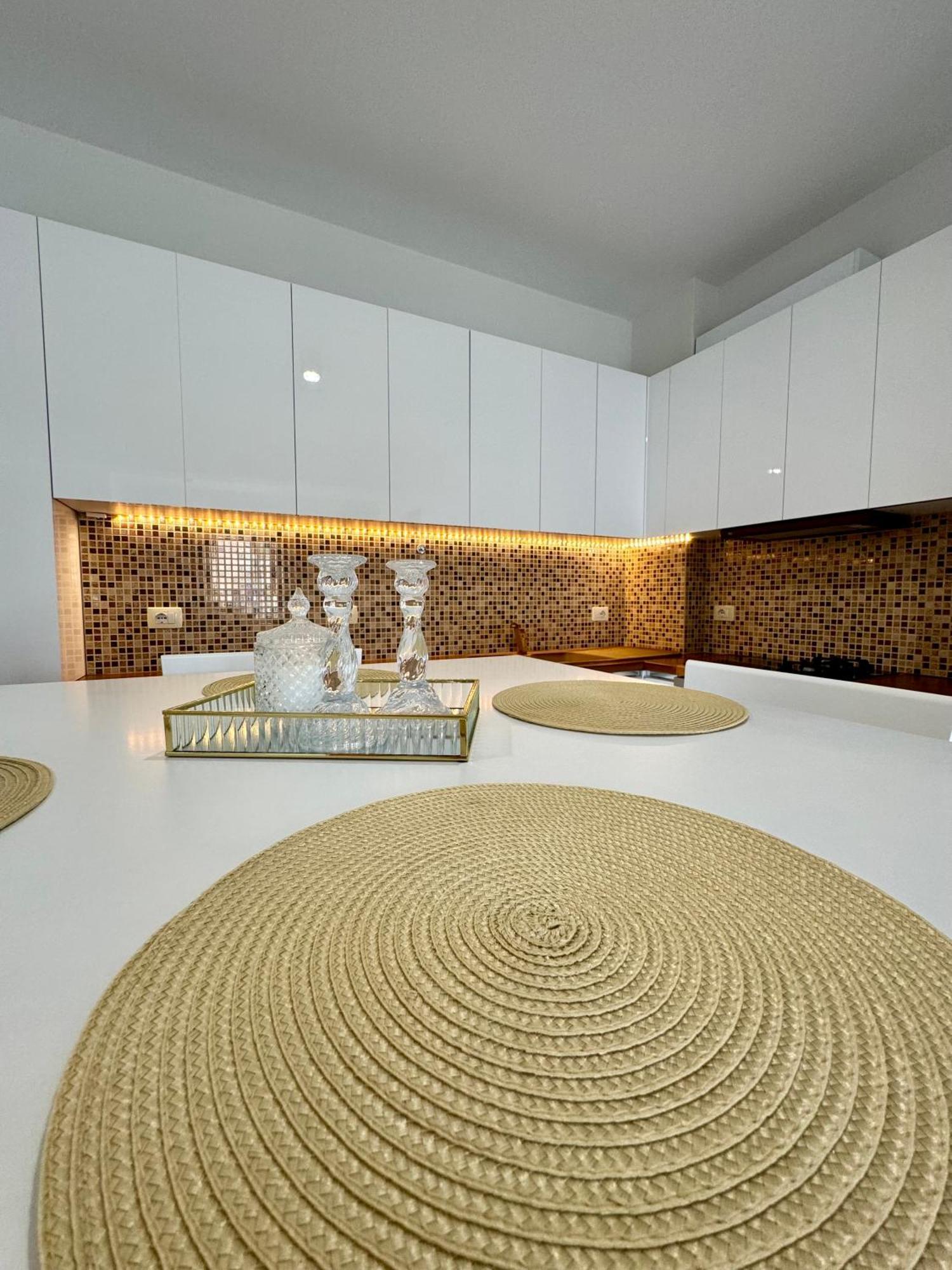 Belaire Luxury Apartment Саранда Экстерьер фото