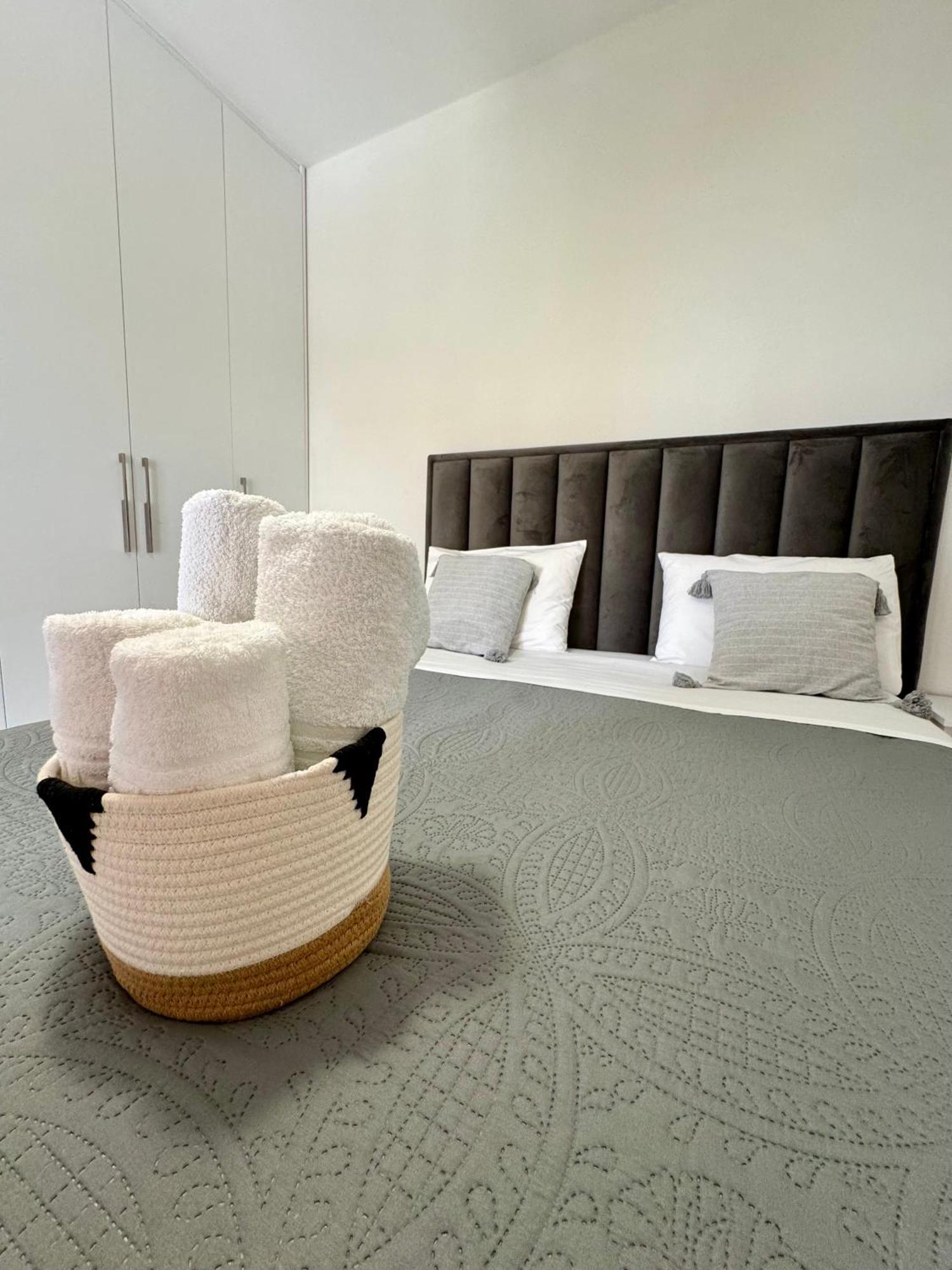 Belaire Luxury Apartment Саранда Экстерьер фото